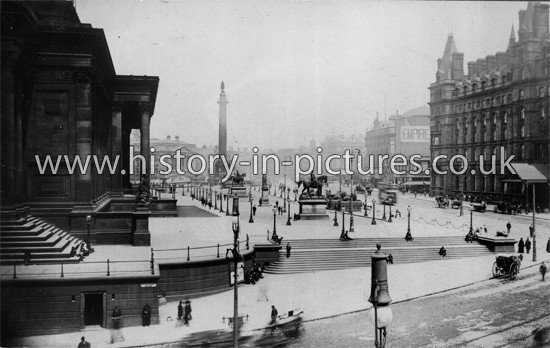 St George's Hall and Lime Street, Liverpool. c.1905.